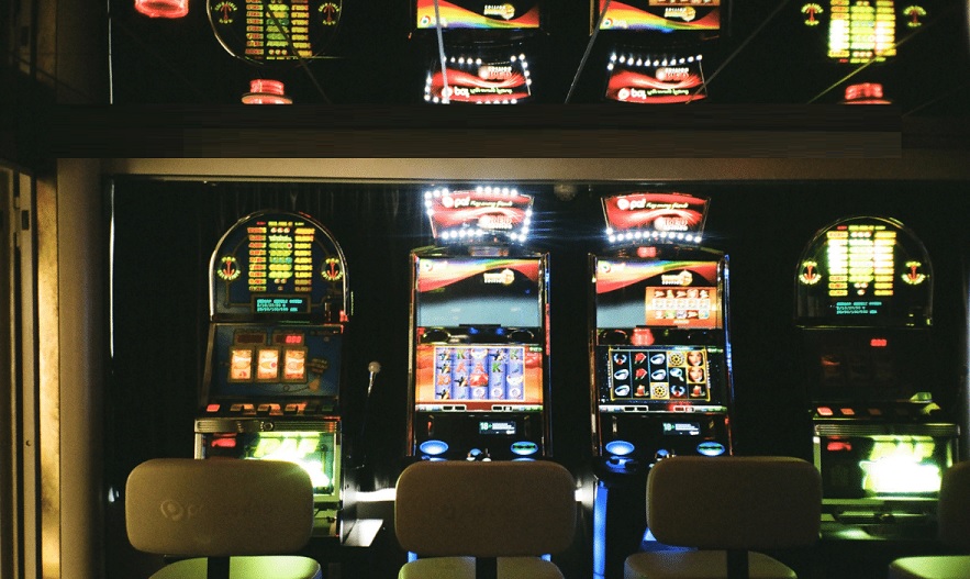 Choosing Casinos With the Best Online Slots For Playing Bonus Games